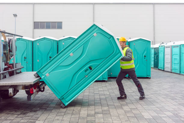 Best Porta potty delivery and setup  in Winfield, WV